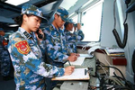 中国海军三大舰队在南海举行实兵对抗演习