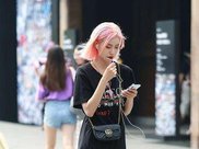 王源真是绝了，裤子安一条拉链给腿毛呼吸，一边有一边咋没有？