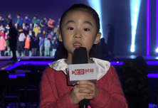 李琦哥哥为什么带着没有镜片的眼镜