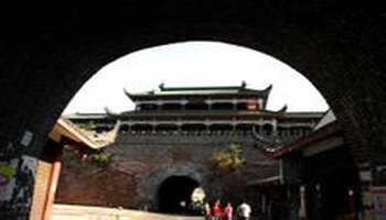 西昌大通楼