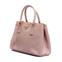 PRADA 包