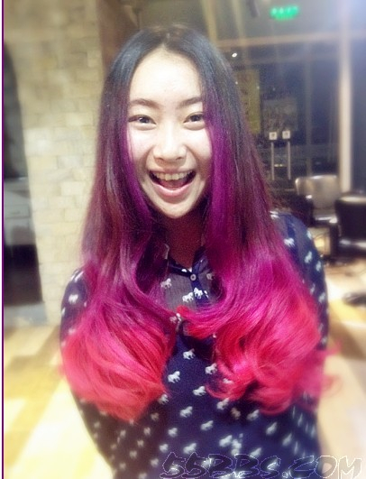 {绚丽紫色+<em>桃红</em>}~双色渐变~茄子紫~染发剂染发