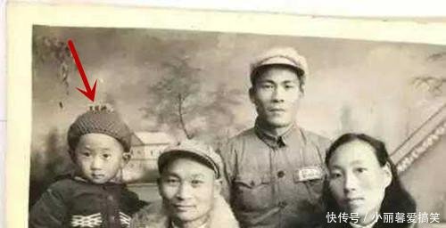 看到王健林年轻时的照片,让人敬佩,网友成功是