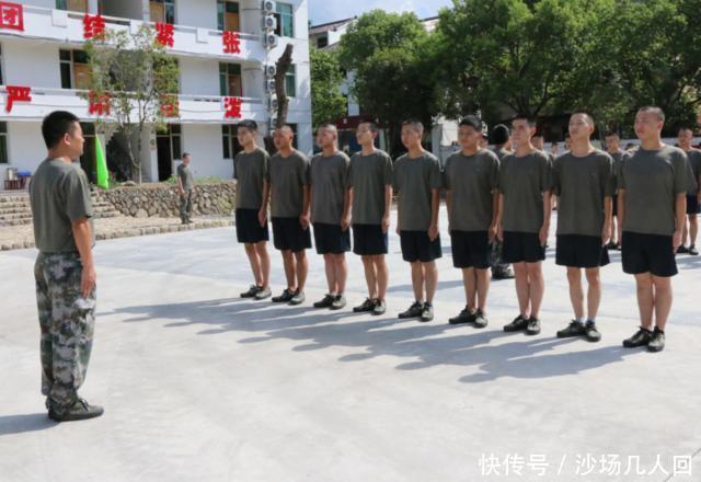 新兵在部队训练中承受不了高强度训练怎么办难