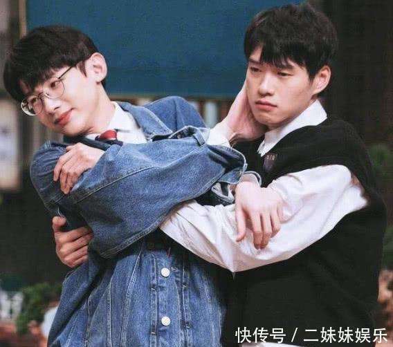 白敬亭新剧变身忧郁少年,剧中造型令人心动,与