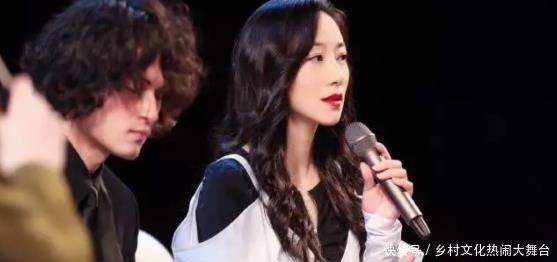 韩雪假唱被官媒点名批评:刷新行业下限?