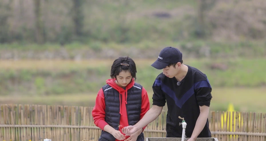 张子枫成为《向往的生活3》常驻MC!黄磊说出