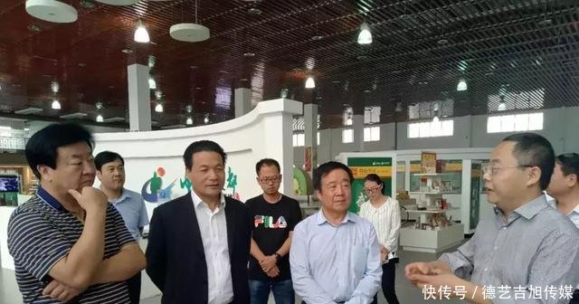 宏达国盛集团董事长同崆峒区考察团共赴咸阳市