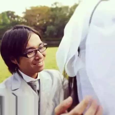 情人节如何在朋友圈装逼,单身狗有毒啊!