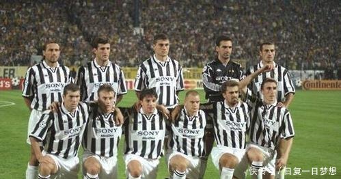 这场最悬殊的意甲德比战,成就了一伟大前锋,比