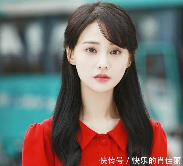 娜扎和郑爽照片对比,颜值身材谁更胜一筹