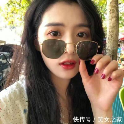 搞笑段子:重婚罪的惩罚是什么?答:两个丈母