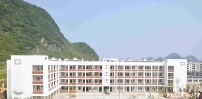 马山县属于哪个市