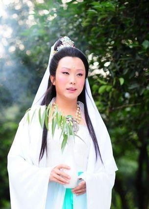 最经典观音,赵雅芝亲和,李玉刚雷人,她第一