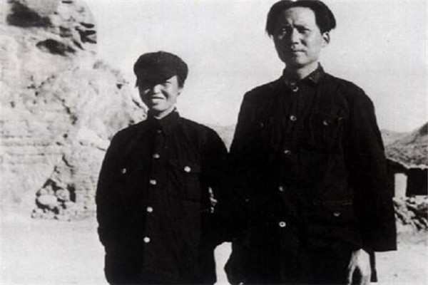 她是毛主席最难忘怀的女人,长征期间为主席流产三次,后来再也没