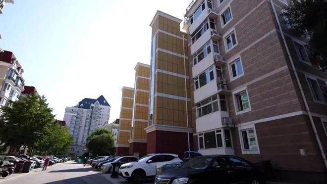 北京旧楼改造改出了烦心事(北京旧楼改造如何减少居民干扰) 结构桥梁钢结构施工 第1张 北京旧楼改造改出了烦心事(北京旧楼改造如何减少居民干扰) 结构桥梁钢结构施工 第1张