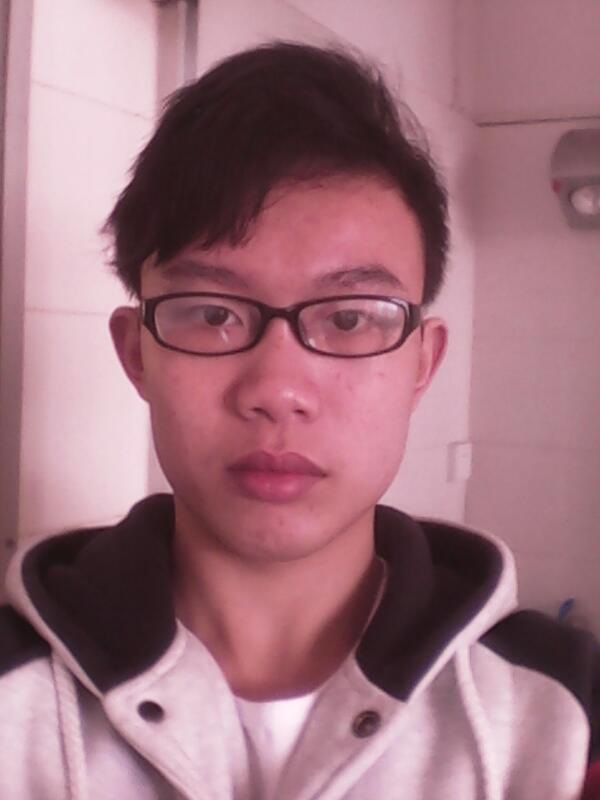 (恋爱,感情,青春期)一个会写古诗,学习成绩又不