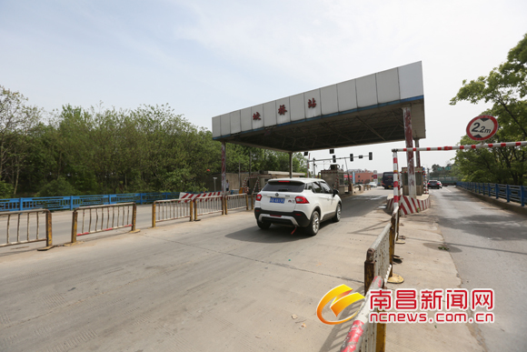 国道收费站什么时候取消的 t010fd2fa584bde5bdd.jpg?size=580x387