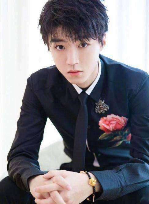 盘点: 那些被吹的离谱的高级脸, 最后一个实在