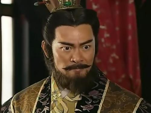 山东某处山村荒坟埋葬着位盖世英雄的头颅,其