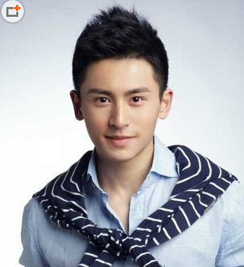 有一种头型是两边特别短上边挺长的发型叫什么