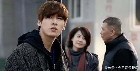 影帝段奕宏六个字评价当年百花奖败给李易峰,