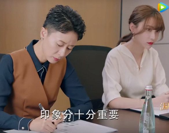 《温暖的弦》里有太多经典穿搭,良心剧每个镜