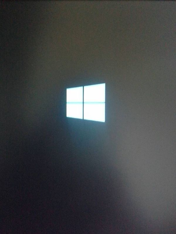 戴尔一体机inspiron买了差不多一年,先是总死机