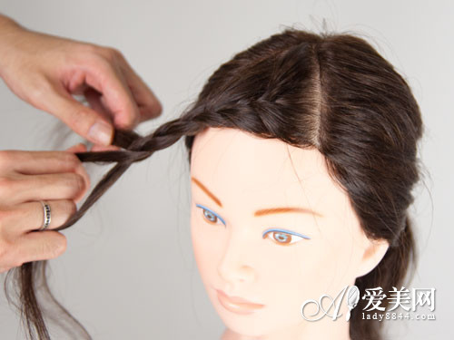 怎样<em>编头发</em>简单好看打造韩范编发_360问答