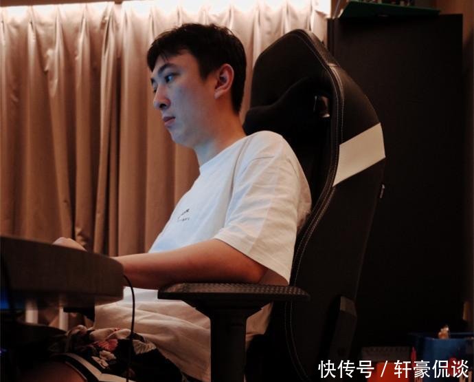 王思聪即将成为LOL职业选手 IG藏马 校长将在