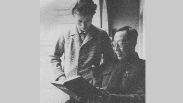 溥仪再婚去办结婚证,工作人员问了溥仪一个问