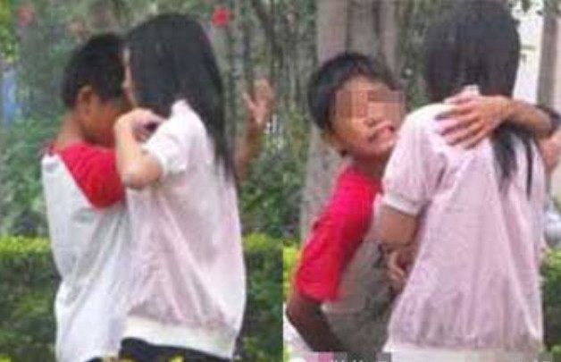 现在的00后小学生在公园见面闹别扭,随后一幕ab女生射手座图片