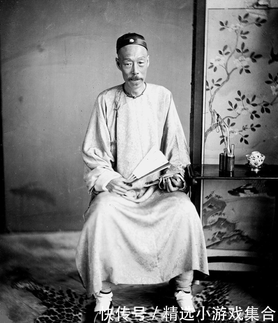 国家机关公务员