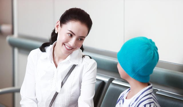 张柏芝要生第三胎啦前公公谢贤表示祝福,网友