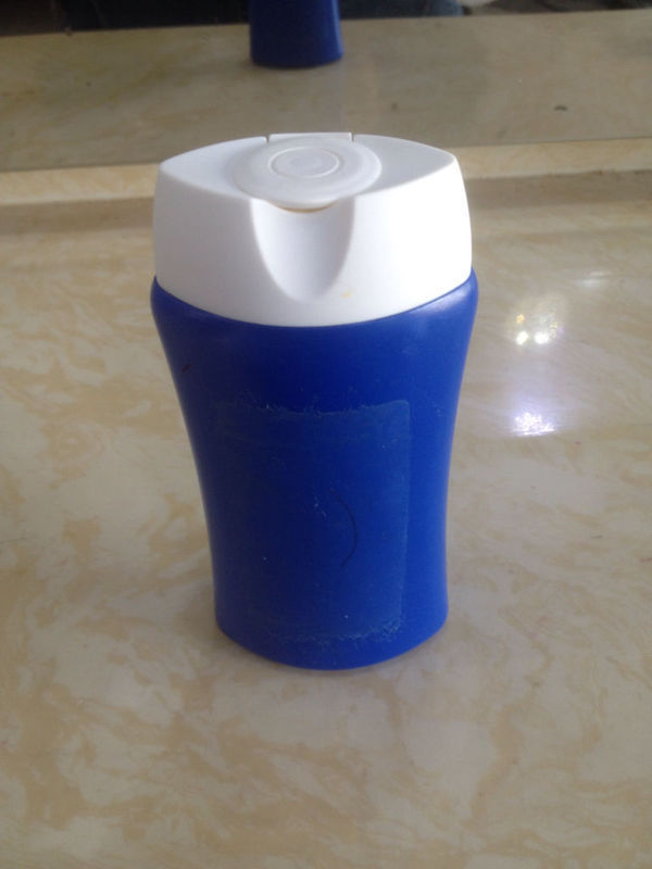 这是治疗头屑、头痒的、用洗的,标签没了不知