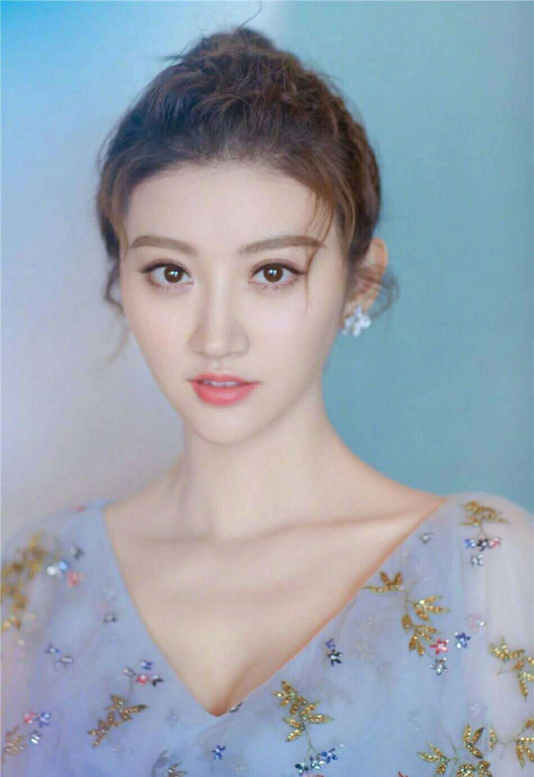 怎样才能当上演员?想做演员怎么入门?