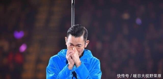 韩雪音乐剧假唱惹众怒,对比刘德华现场失声,她