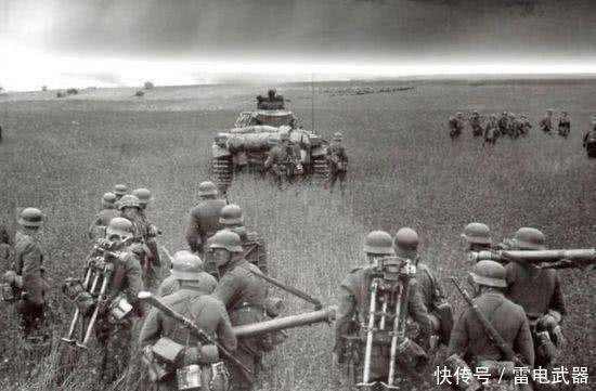 二战德军为何钟情这件烧火棍武器?或是希特