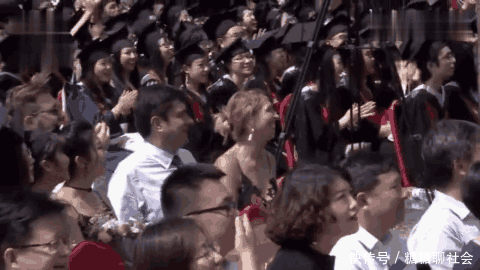 意大利留学生毕业致辞:最佩服中国这个东西