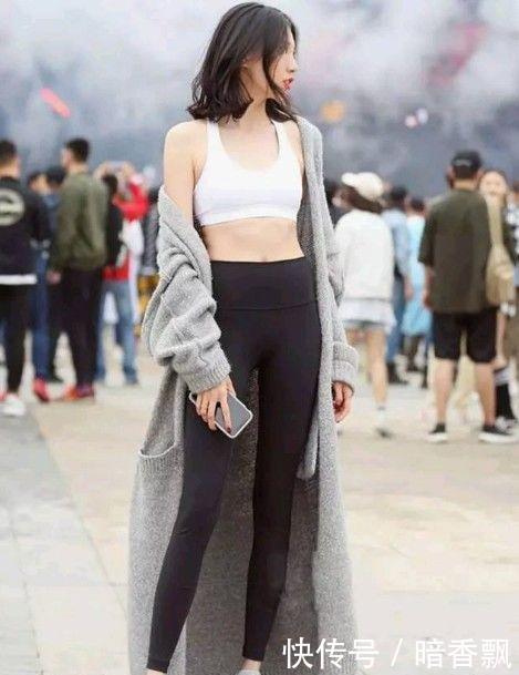 街拍:很有律动美的小姐姐 玛雅娱乐平台