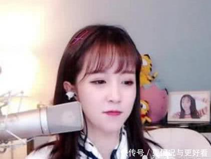 冯提莫重蹈莉哥覆辙,险遭封号竟被这样化解,网