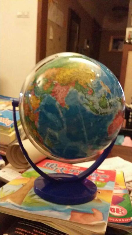 这个地球仪把我搞晕了。到底有多少个国家?_