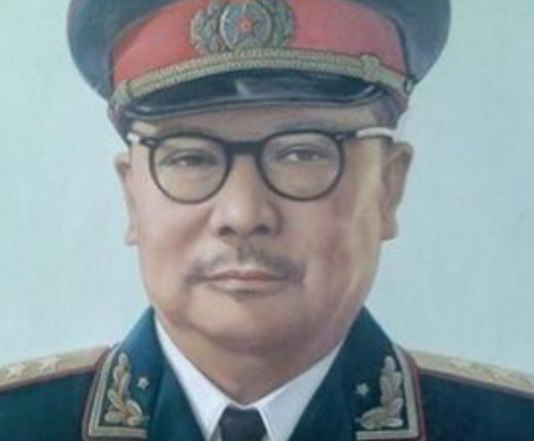 这个人救了周恩来和陈赓的性命，却是毛主席的大特务！是谁呢?
