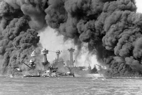 二战时,日本偷袭美国珍珠港是在哪一年 ?_360