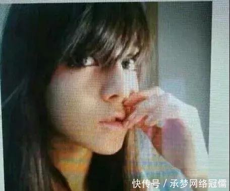 明星顶着爆炸头的非主流时期 迪丽热巴暗黑的