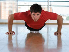 最近在用俯卧撑架锻炼, 怎么样才标准呢 有两种方式锻炼呢