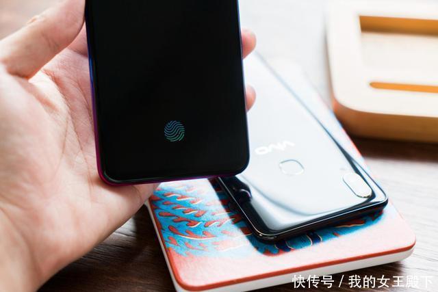 拍照千元机实力比拼,OPPOK1和vivoZ3谁才更