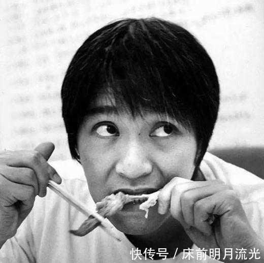 为周星驰配音的石班瑜,两次口误却造就经典台词