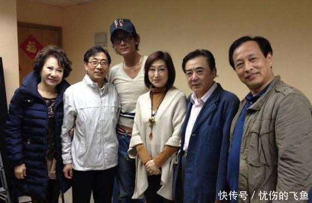 为什么tvb港剧的国语配音很特别, 没有台湾腔也