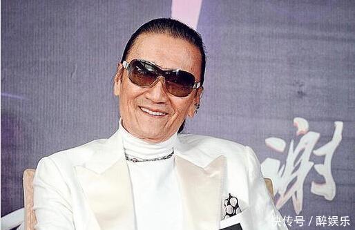 谢贤年轻时容貌有多惊艳?看到照片后,网友:10个谢霆锋也没他帅 谁知道真钱捕鱼的